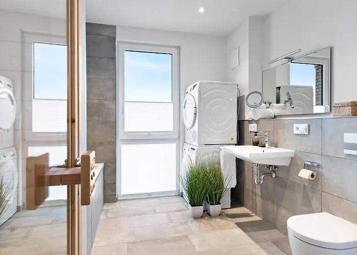 Beachterraceone - Eg, Meerblick, Terrasse, Kamin, Sauna Olpenitz